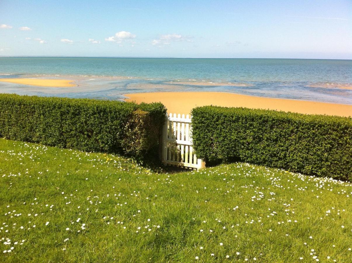 Chambres D'Hotes Les 4 Vents Pointe Du Hoc - Landing Beaches Grandcamp-Maisy Habitación foto