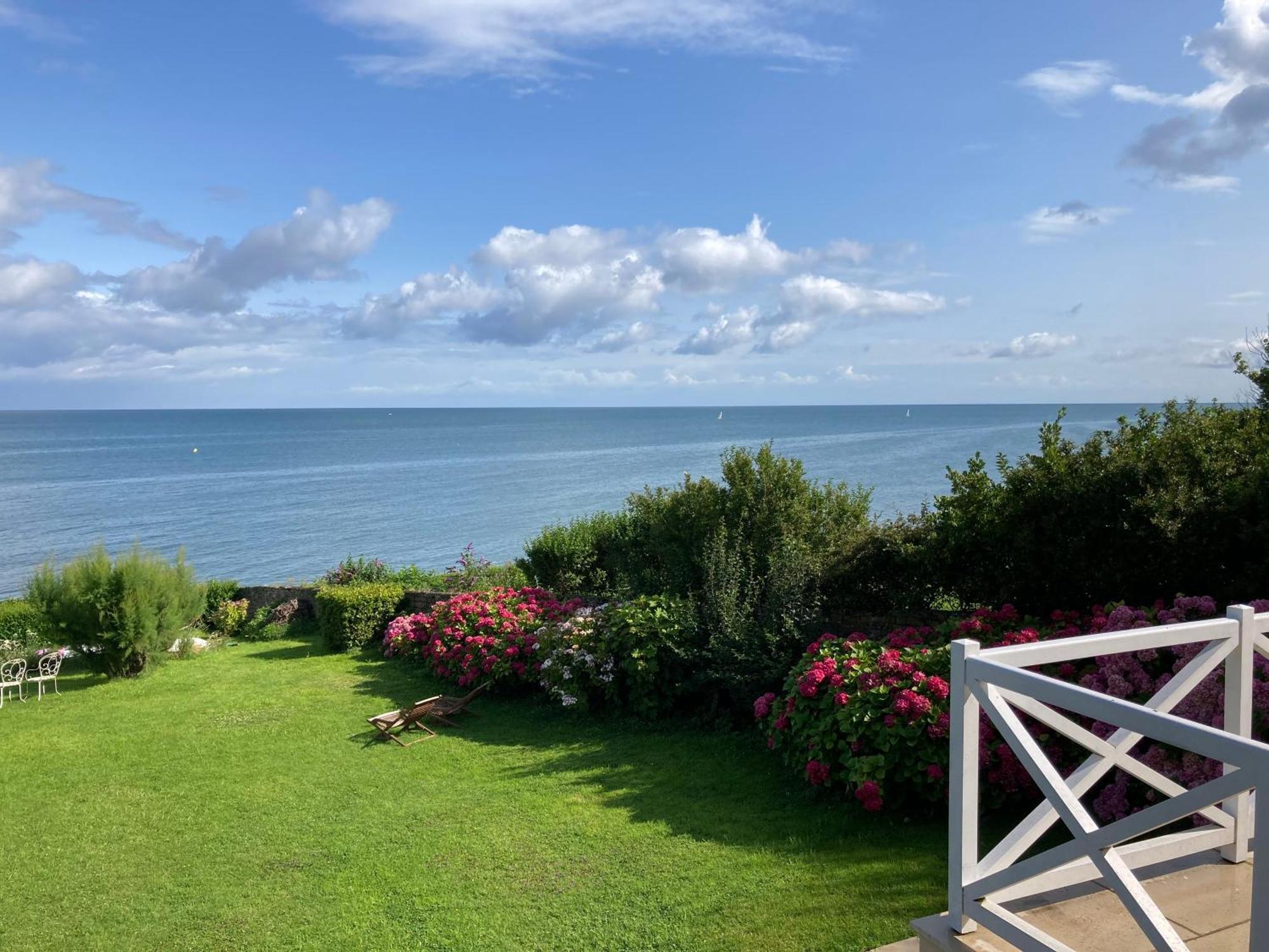 Chambres D'Hotes Les 4 Vents Pointe Du Hoc - Landing Beaches Grandcamp-Maisy Exterior foto